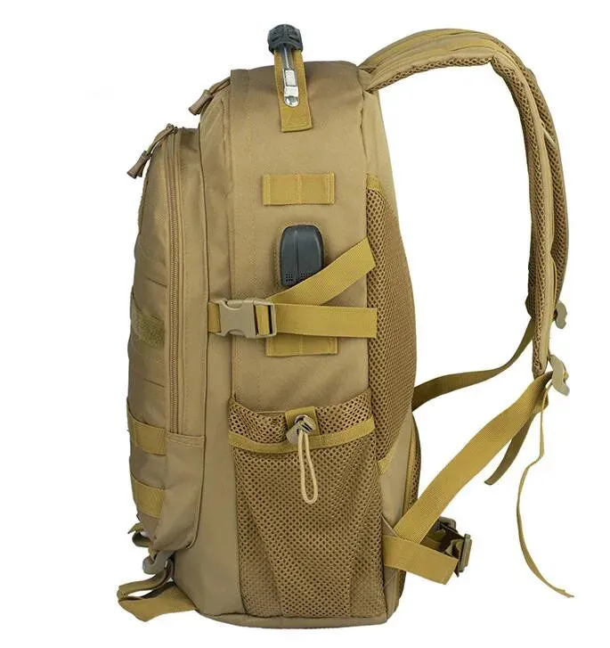 Daypack w/USB Charging