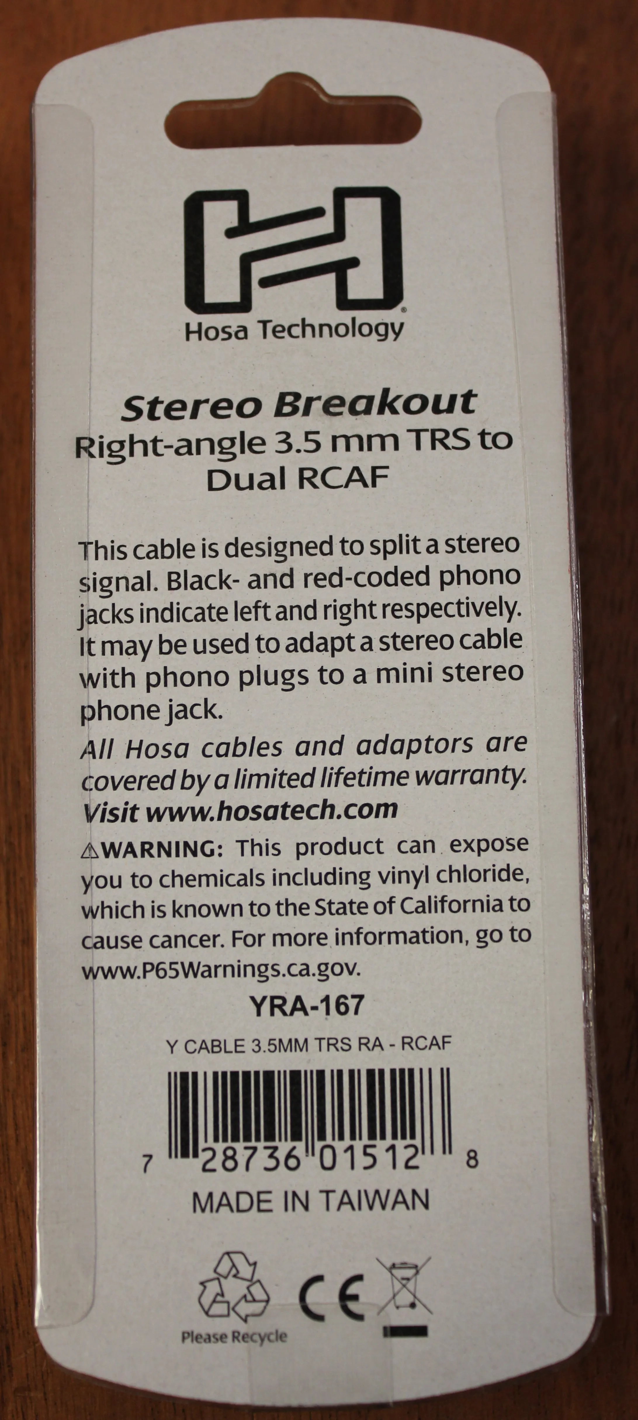 Hosa Technologies Stereo Breakout YRA-167 Right-angle 3.5 mm TRS to Dual RCAF