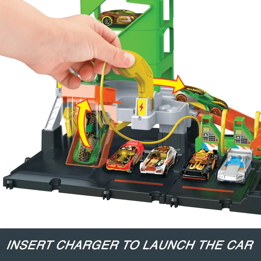 Hot Wheels City Super Recharge Fuel Station with 1:64 Scale Car