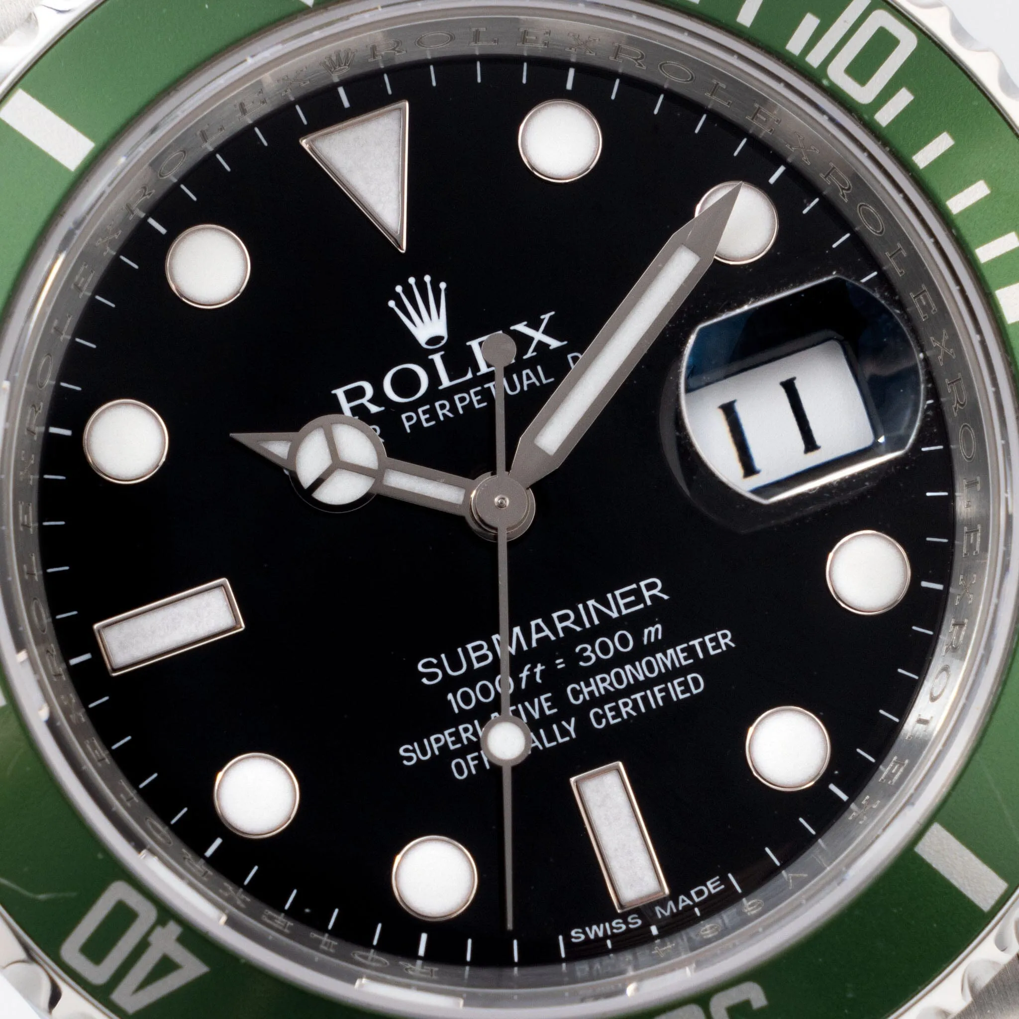 Rolex Submariner Date Green Bezel Box and Papers Ref 16610LV