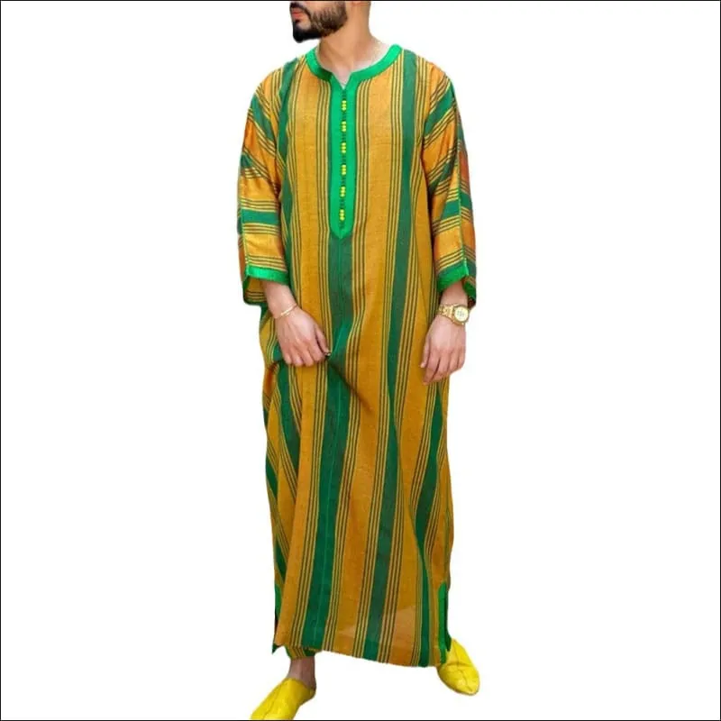 Saudi Arabian Ethnic Style Loose Striped Robe for Ultimate Comfort